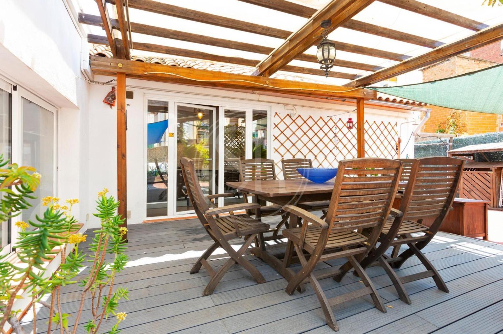 Apartamento Con Terraza En Poble Sec บาร์เซโลนา ภายนอก รูปภาพ